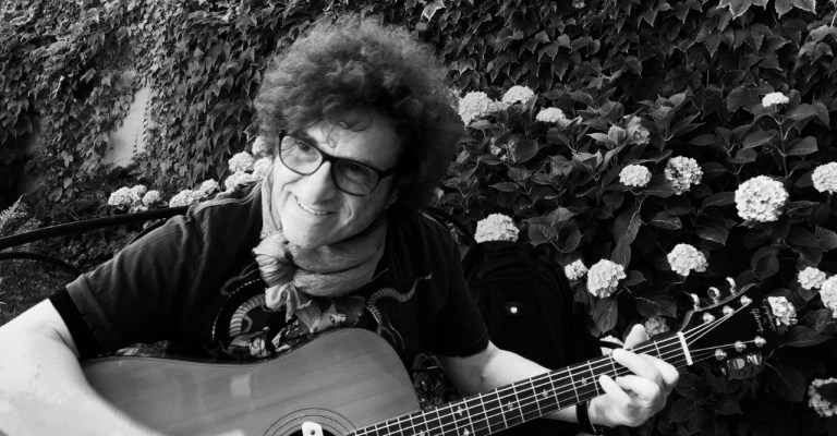 An Interview with Bernardo Lanzetti of Acqua Fragile & PFM